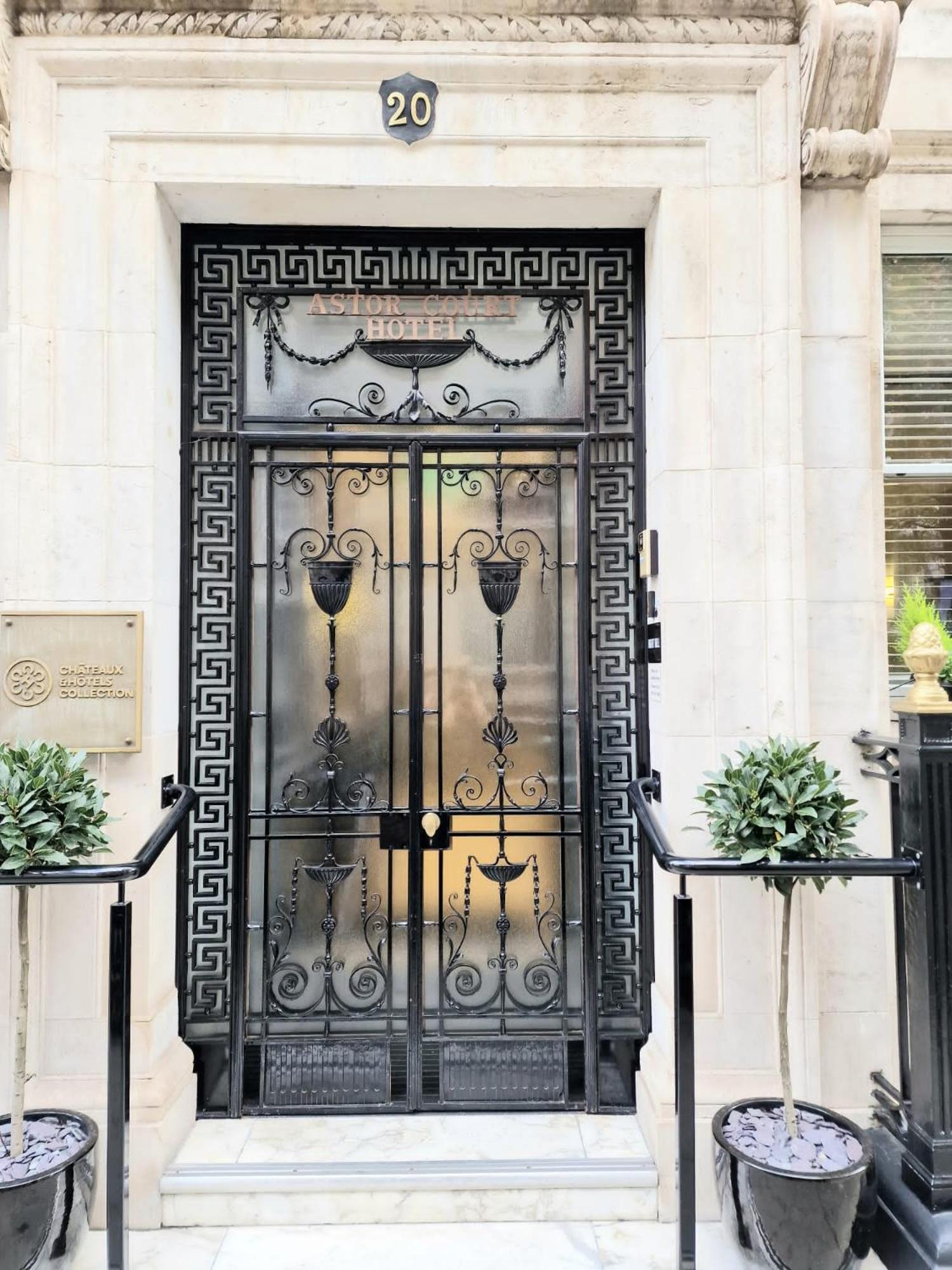 Astor Court Hotel — photo 2
