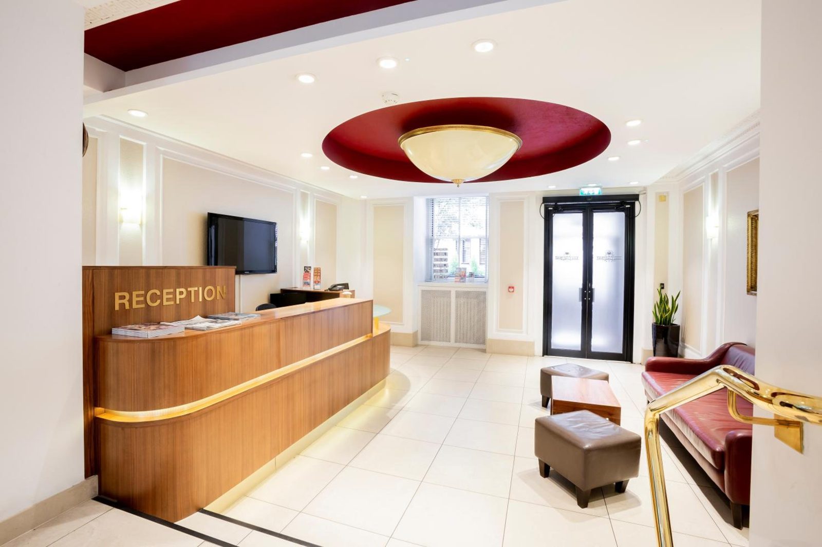 Astor Court Hotel — photo 7