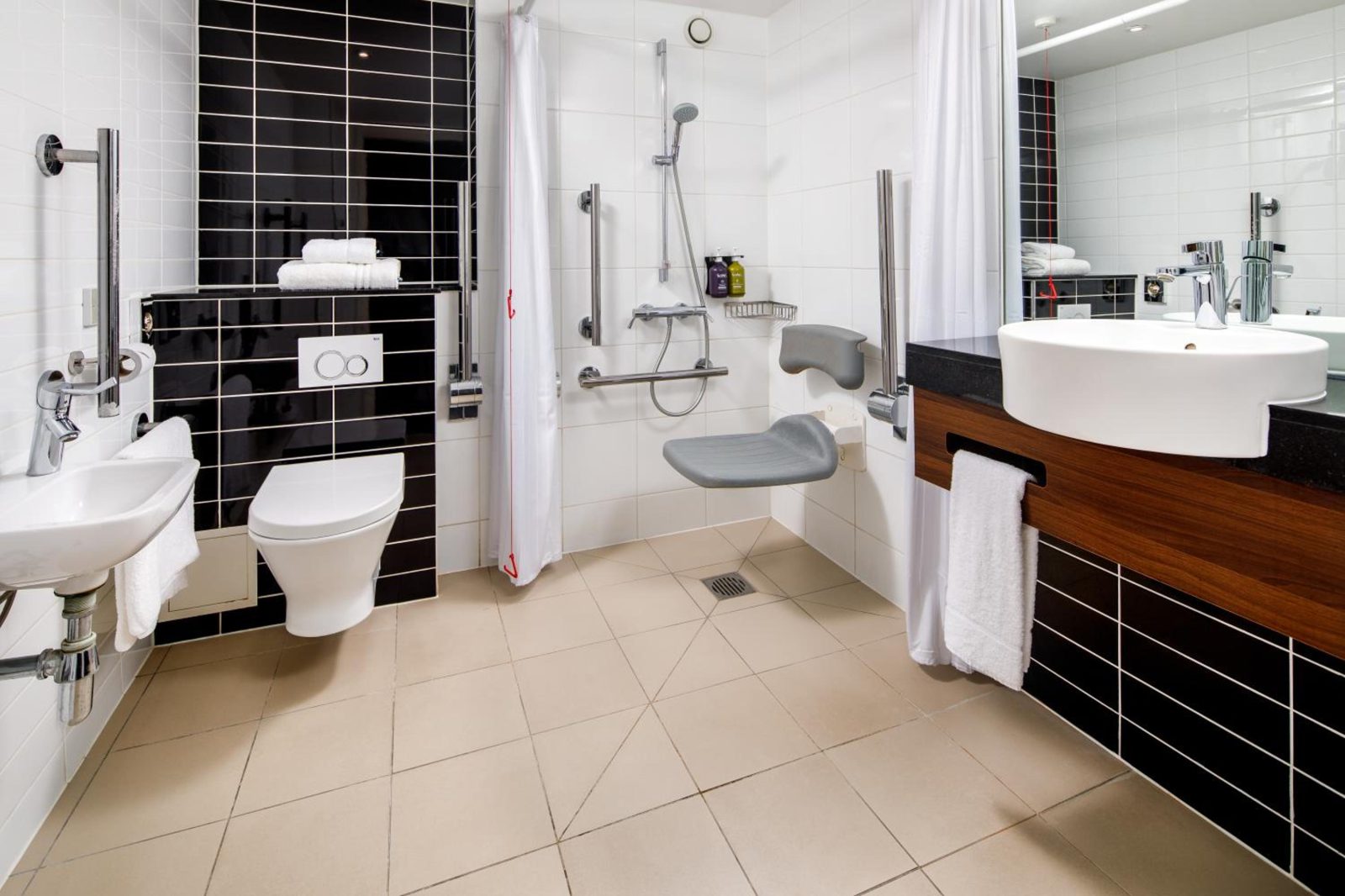 Holiday Inn Express London - ExCel by IHG — photo 7