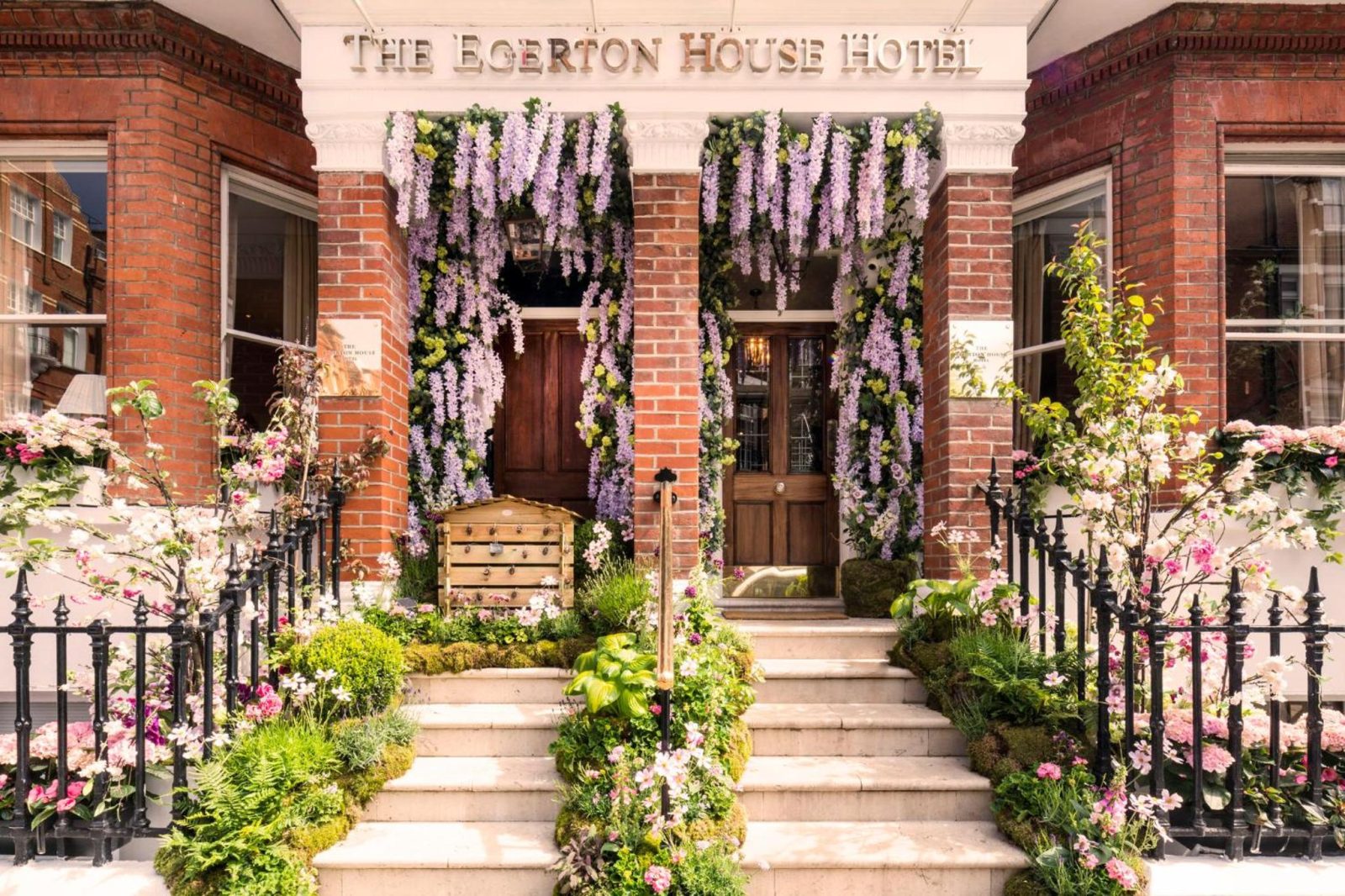 Egerton House — photo 4